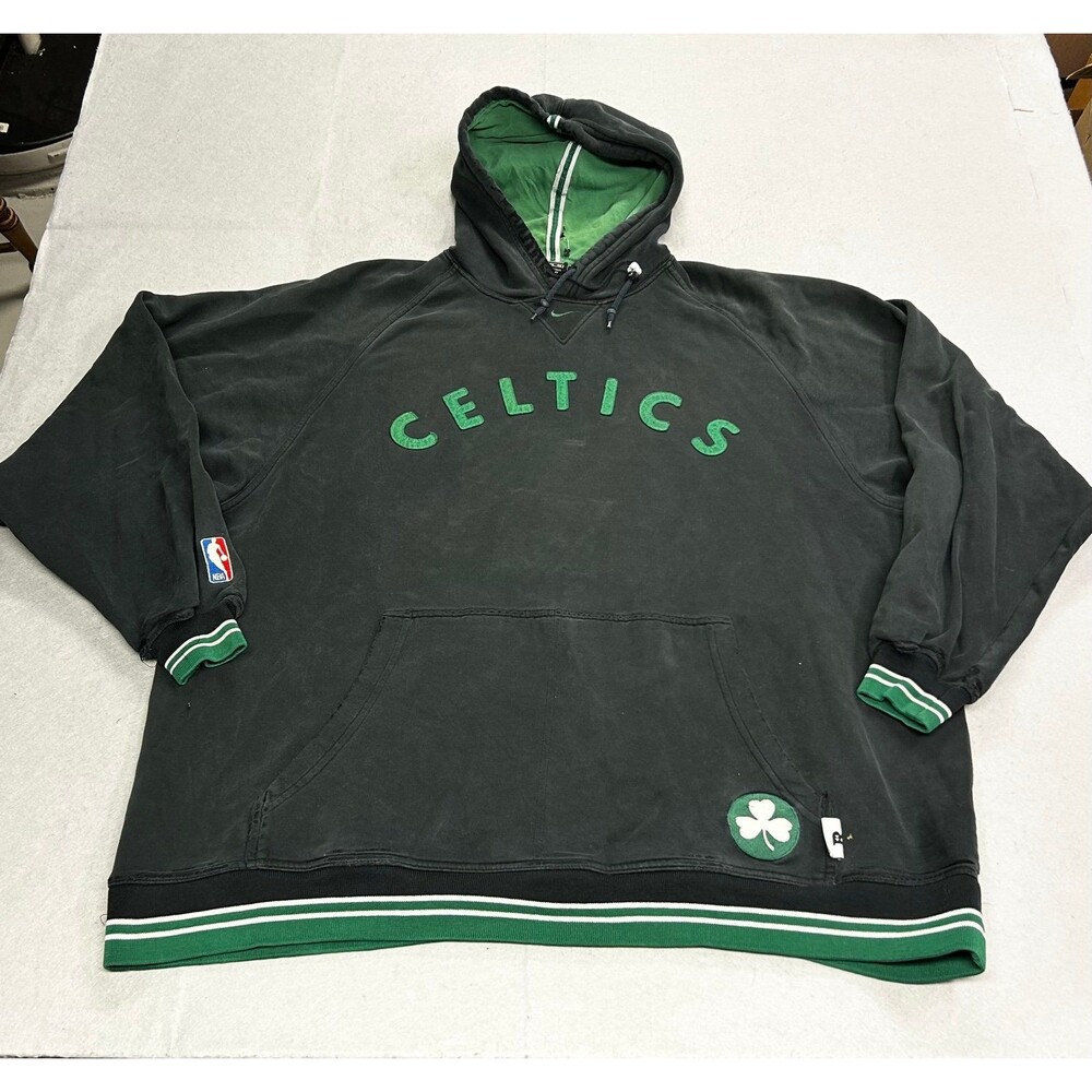 Y2K Vintage Nike Team Sports NBA Boston Celtics Hoodie Mens Green XL